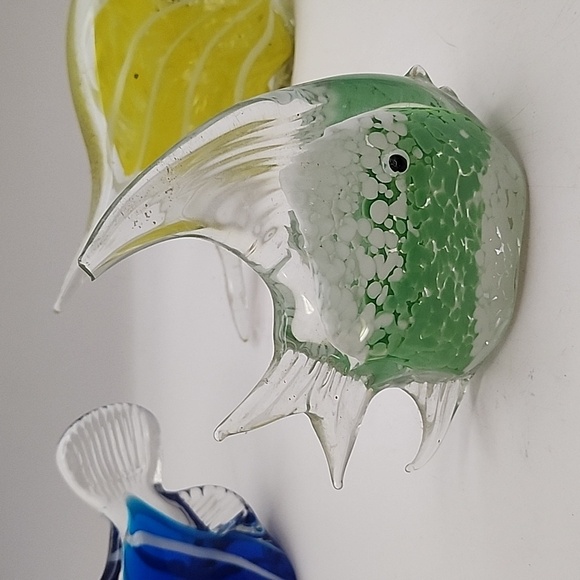 Art Glass Fish Paper Weights 4 Count - Picture 6 of 11